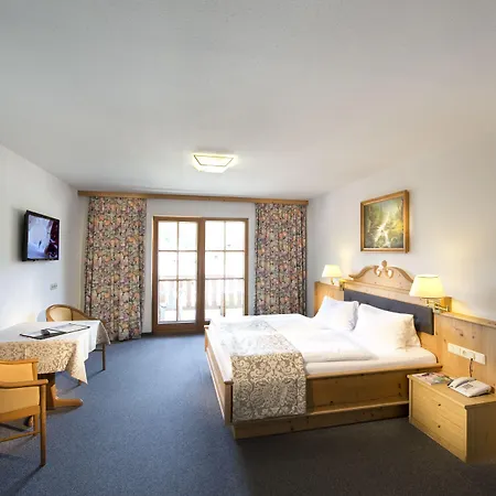 Wiesenegg Szálloda Kitzbühel