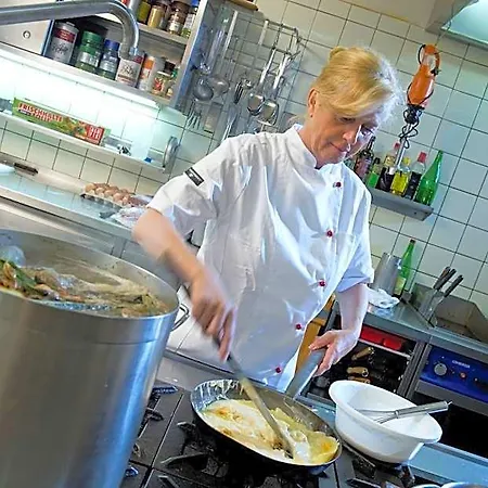 Wiesenegg 3*
